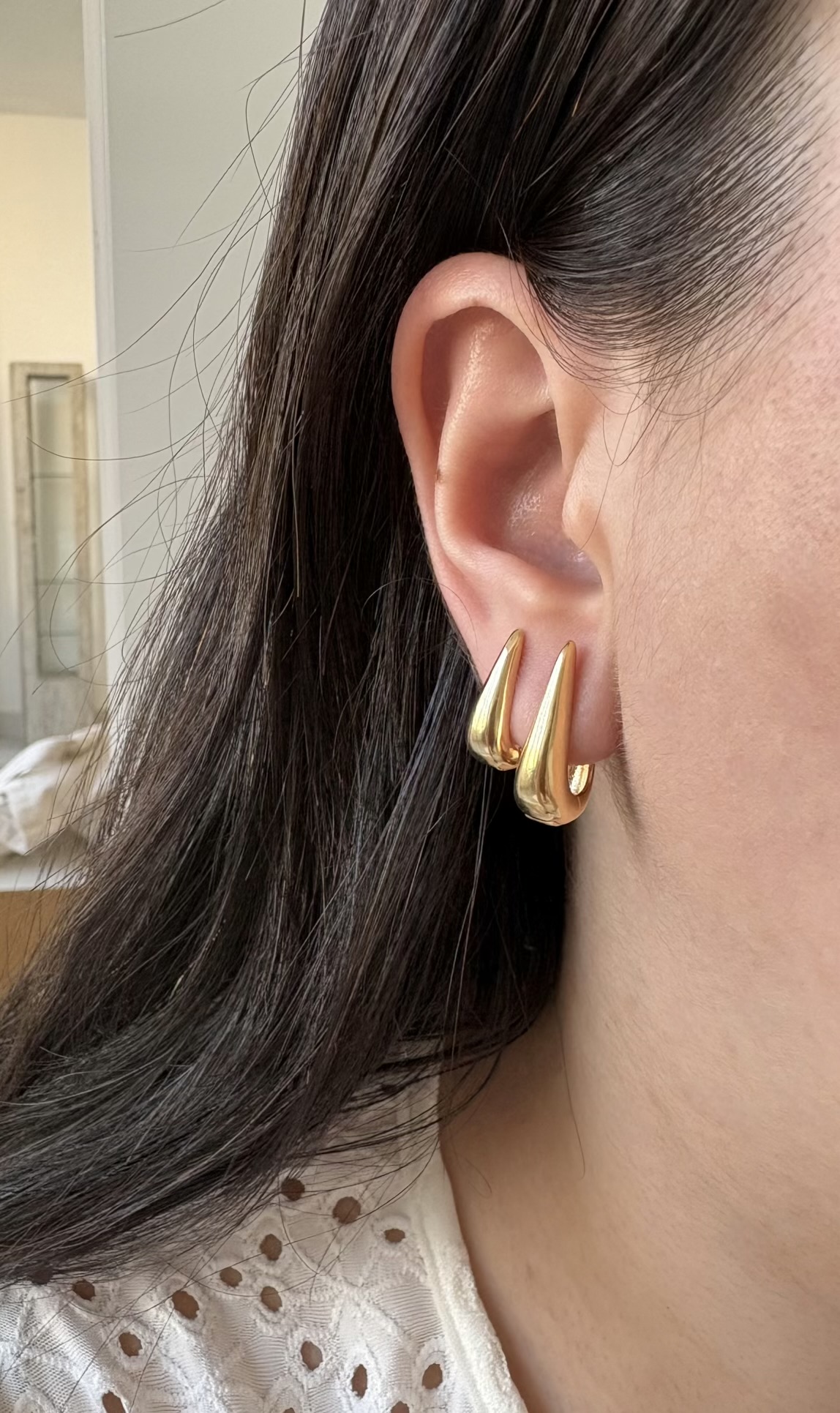 Dupla de argolas gotas em banho de ouro 18kts